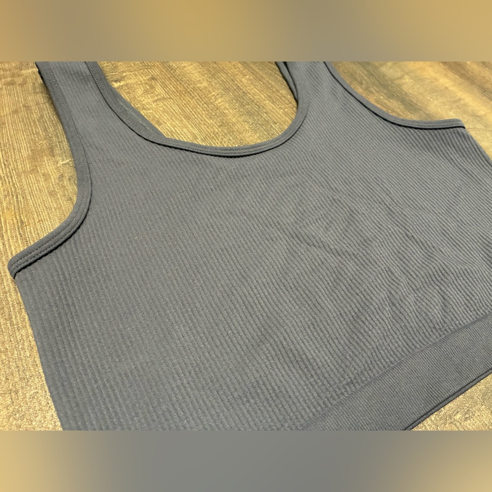 PacSun Contour Charcoal Ribbed Tank - Picture 2 of 4